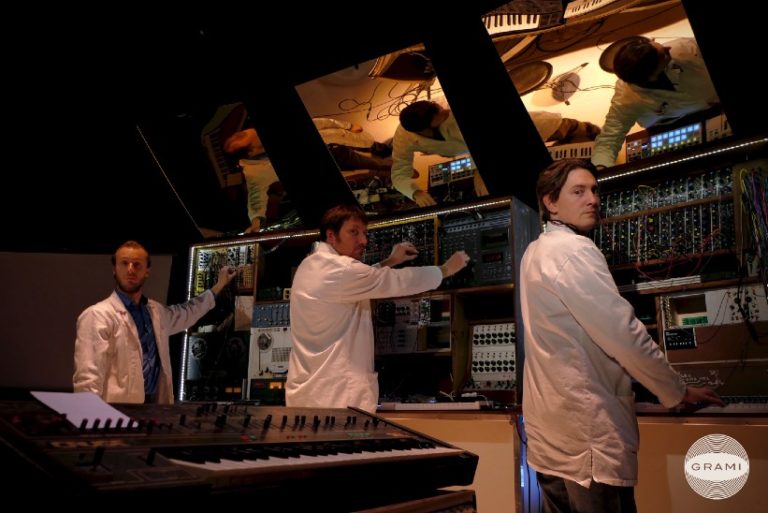 L’histoire probable de la musique électronique L’histoire probable de la musique électronique