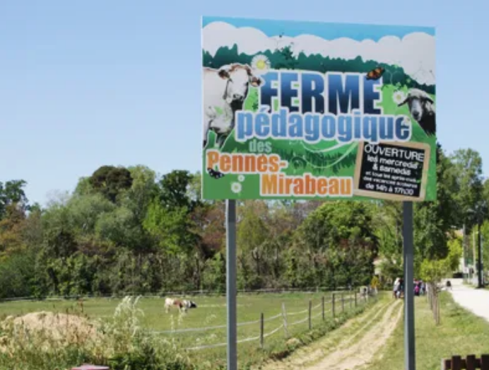 ferme pédagogique les pennes mirabeau