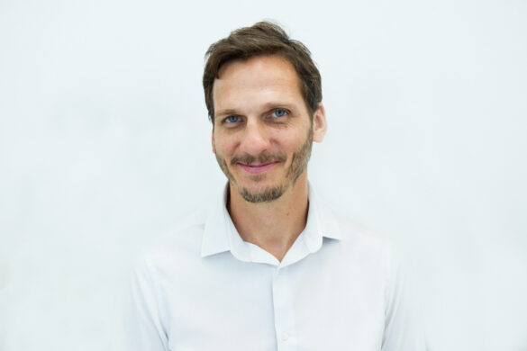 Stuart - English on mars