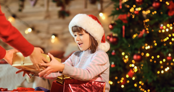 Des cadeaux de Noël personnalisés pour faire plaisir à vos proches