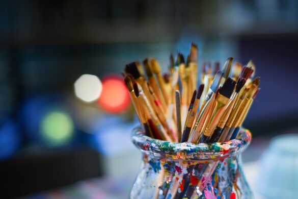 étapes pour organiser un atelier aquarelle avec des enfants