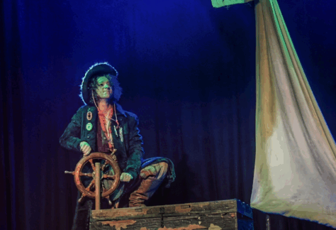 Ambre rouge et l’île mystérieuse