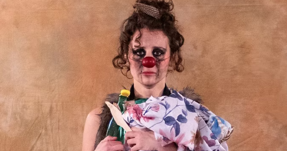 AMOUR, CHIPS et DIGNITÉ