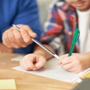 Aide aux devoirs à l'Alcazar