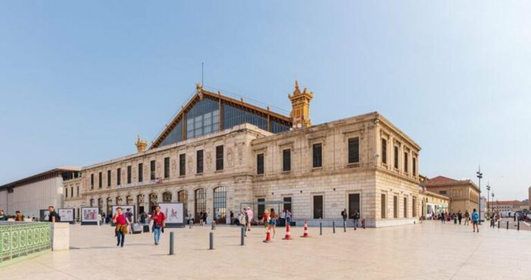 Visite architecturale de la gare Saint-Charles à Marseille, avec une architecte SNCF — Journées du Patrimoine 2026