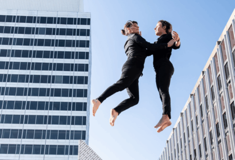Le Collectif XY revient à Aix-en-Provence : une semaine d'acrobaties dans l'espace public