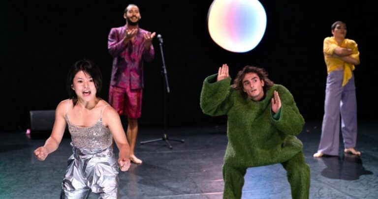 Future Now : quatre danseurs remontent le fil de leurs souvenirs d&rsquo;enfance