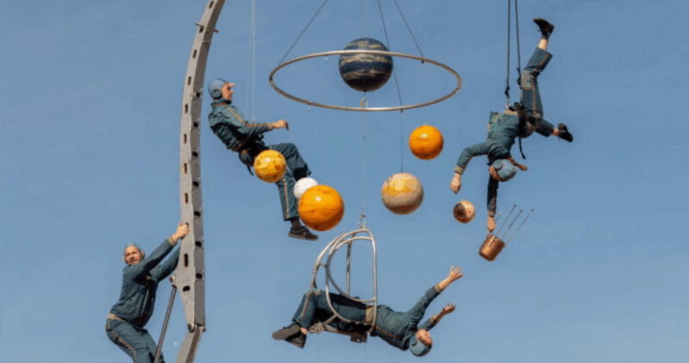 Gagarine is not dead : un spectacle aérien pour la Fête de la science à Vitrolles