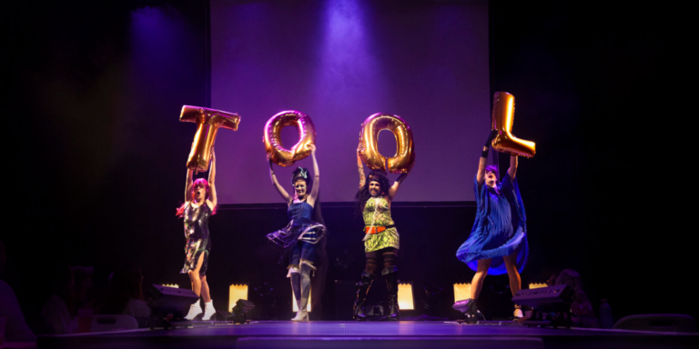 Carton plein : un loto-cabaret déjanté dès 10 ans à la salle Guy Obino de Vitrolles
