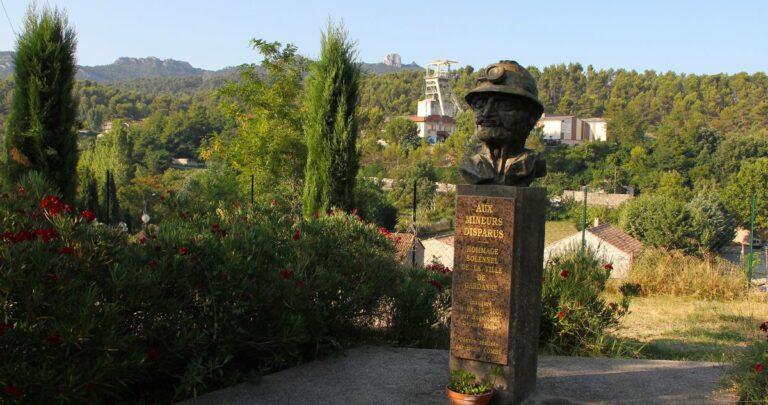 Sainte-Barbe : une visite guidée avec d’anciens mineurs à la Maison de l’Énergie de Gardanne