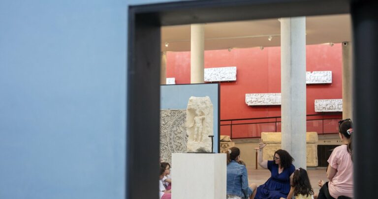 Cave canem : chiens et loups de l&rsquo;Antiquité, un dimanche en famille au Musée départemental Arles antique
